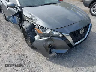 2020 Nissan Altima S z VIN 1N4BL4BVXLC262309, wystawiony jako IAAI lot #42094014 z przebiegiem 92 774 mil mil oraz . Historia ofert i sprzedaży dostępna na DreamBid. Obrazek 6.