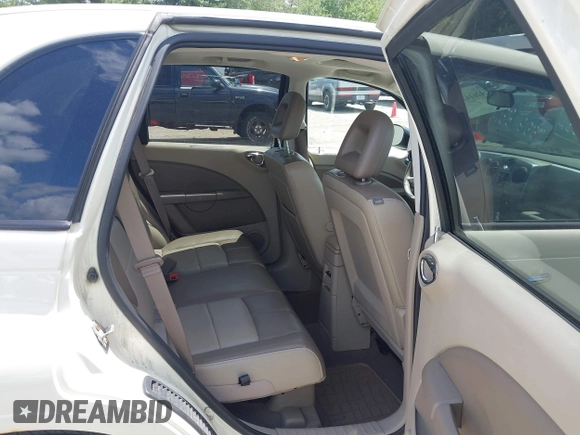 2008 Chrysler PT Cruiser Limited z VIN 3A8FY68848T187783, wystawiony jako IAAI lot #42614268 z przebiegiem 101 738 mil mil oraz . Historia ofert i sprzedaży dostępna na DreamBid. Obrazek 8.