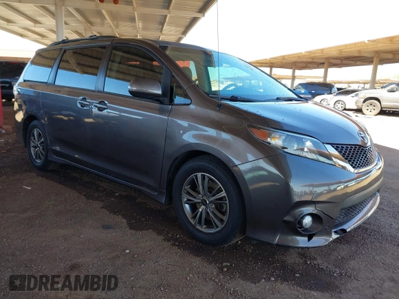 2011 Toyota Sienna SE with VIN 5TDXK3DC6BS113711, listed as a IAAI auction lot 41809910 with 174,746 mi miles. Bid and sale history available at carsss.com. Image 1.
