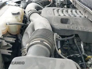 2023 Ford F-150 XL z VIN 1FTEW1C89PKD35641, wystawiony jako IAAI lot #42519857 z przebiegiem 55 536 mil mil oraz . Historia ofert i sprzedaży dostępna na DreamBid. Obrazek 19.