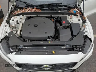 2021 Volvo S60 Momentum with VIN 7JR102TZXMG123085, listed as a Copart auction lot 45528274 with 52,624 mi miles. Bid and sale history available at carsss.com. Image 11.