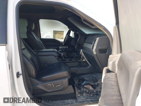 2019 Ford F-250 XL with VIN 1FT7W2BT2KEC22660, listed as a IAAI auction lot 42000100 with 25,569 mi miles and . Bid and sale history available at DreamBid. Image 5.