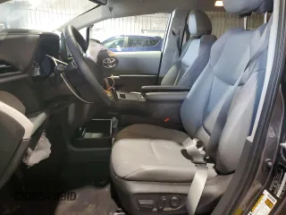 2024 Toyota Sienna XLE with VIN 5TDYSKFC5RS142123, listed as a Copart auction lot 42911995 with 4,003 mi miles and Salvage Title. Bid and sale history available at DreamBid. Image 7.
