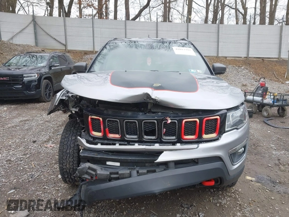 2020 Jeep Compass Trailhawk with VIN 3C4NJDDB9LT127231, listed as a IAAI auction lot 41817392 with 111,344 mi miles and . Bid and sale history available at carsss.com. Image 13.