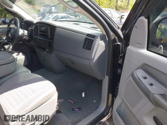 2008 Dodge 1500 SLT with VIN 1D7HA18N18S604524, listed as a IAAI auction lot 42012617 with 269,758 mi miles and . Bid and sale history available at DreamBid. Image 5.