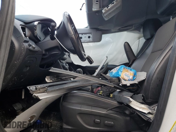 2018 Chevrolet Trax LT with VIN KL7CJPSB4JB714279, listed as a Copart auction lot 84242284 with 83,942 mi miles and Salvage Title. Bid and sale history available at carsss.com. Image 7.