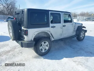 2012 Jeep Wrangler Unlimited Sport z VIN 1C4HJWDG3CL224800, wystawiony jako IAAI lot #41569279 z przebiegiem 174 336 mil mil oraz . Historia ofert i sprzedaży dostępna na DreamBid. Obrazek 4.