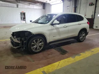 2017 BMW X1 xDrive28i with VIN WBXHT3Z34H4A54811, listed as a Copart auction lot 63584405 with 92,699 mi miles and Salvage title. Bid and sale history available at DreamBid. Image 1.