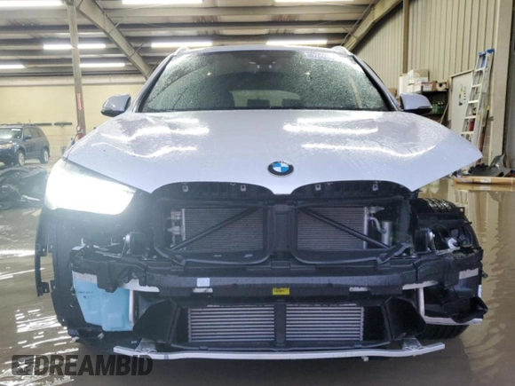 2021 BMW X1 xDrive28i with VIN WBXJG9C00M5U34852, listed as a Copart auction lot 47538875 with 21,546 mi miles and Salvage Title. Bid and sale history available at carsss.com. Image 5.