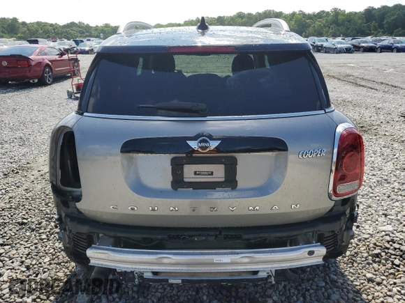 2018 MINI Countryman Cooper with VIN WMZYV5C36J3E04303, listed as a Copart auction lot 59775855 with 73,518 mi miles and Salvage title. Bid and sale history available at DreamBid. Image 6.
