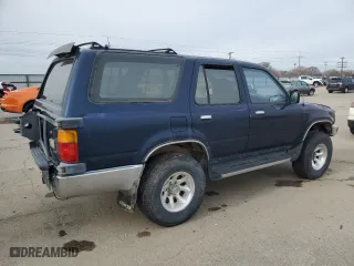 1990 Toyota 4Runner SR5 with VIN JT3VN39W4L0003900, listed as a Copart auction lot 48009415 with 224,509 mi miles and Clean Title. Bid and sale history available at carsss.com. Image 3.