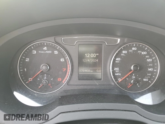 2017 Audi Q3 Premium with VIN WA1ECCFS8HR006976, listed as a Copart auction lot 58573355 with 178,468 mi miles and Clean title. Bid and sale history available at DreamBid. Image 9.