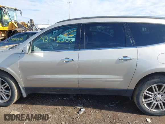 2015 Chevrolet Traverse LT with VIN 1GNKVGKD6FJ218604, listed as a IAAI auction lot 42142500 with 181,653 mi miles and . Bid and sale history available at DreamBid. Image 15.