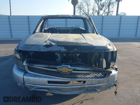 2009 Chevrolet Silverado 1500 Work Truck with VIN 1GCEC14CX9Z115933, listed as a IAAI auction lot 41469005 with Not Provided miles and . Bid and sale history available at DreamBid. Image 11.