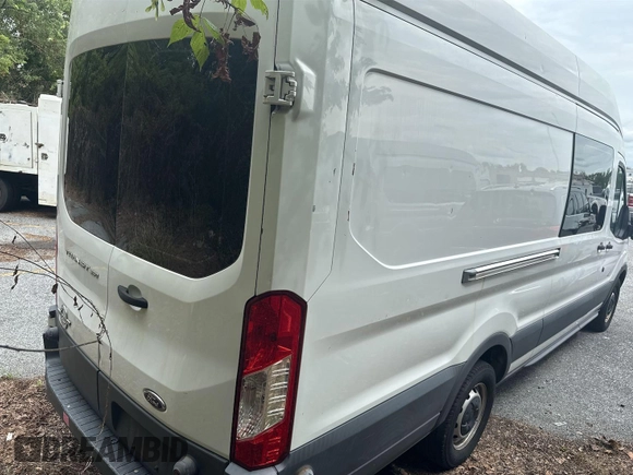 2015 Ford Transit with VIN 1FTSW3XV0FKA04685, listed as a IAAI auction lot 42791585 with 116,559 mi miles and . Bid and sale history available at DreamBid. Image 14.