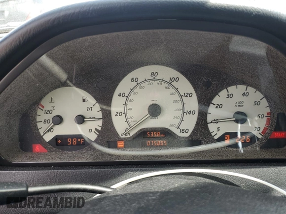 2000 Mercedes-Benz C 230 Kompressor with VIN WDBHA24G1YA833250, listed as a Copart auction lot 55699635 with 75,805 mi miles and Salvage Title. Bid and sale history available at DreamBid. Image 9.