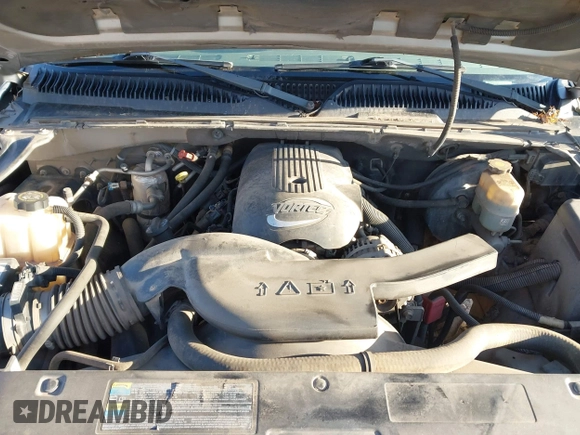 2002 GMC Yukon SLT with VIN 1GKEK13Z52J263912, listed as a IAAI auction lot 41799085 with 340,006 mi miles. Bid and sale history available at carsss.com. Image 10.
