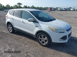 2016 Ford Escape SE z VIN 1FMCU0GX7GUA92064, wystawiony jako IAAI lot #42447044 z przebiegiem 130 395 mil mil oraz . Historia ofert i sprzedaży dostępna na DreamBid. Obrazek 1.