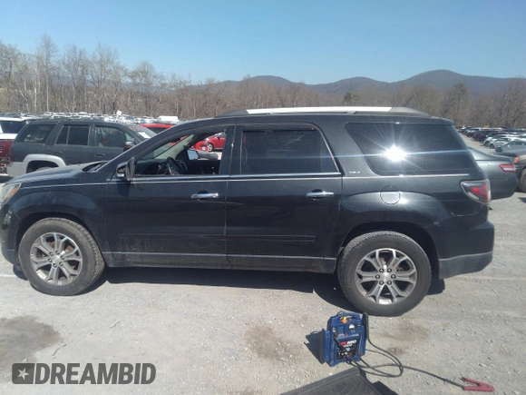 2014 GMC Acadia SLT z VIN 1GKKVRKD8EJ365966, wystawiony jako IAAI lot #41752455 z przebiegiem 136 835 mil mil oraz . Historia ofert i sprzedaży dostępna na DreamBid. Obrazek 15.