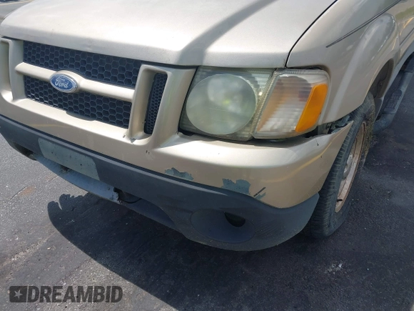 2001 Ford Explorer Sport Trac with VIN 1FMZU67E51UC84439, listed as a IAAI auction lot 42504240 with 290,657 mi miles and . Bid and sale history available at DreamBid. Image 12.
