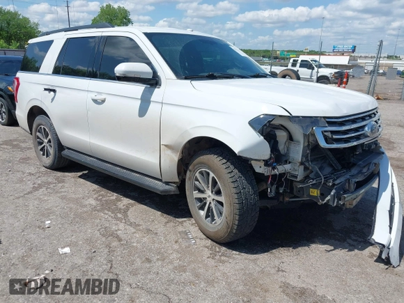 2019 Ford Expedition XLT z VIN 1FMJU1HT1KEA85882, wystawiony jako IAAI lot #42127179 z przebiegiem 110 173 mil mil oraz . Historia ofert i sprzedaży dostępna na DreamBid. Obrazek 1.