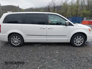 2012 Chrysler Town & Country Touring L with VIN 2C4RC1CG6CR137841, listed as a IAAI auction lot 41951936 with 264,211 mi miles and . Bid and sale history available at carsss.com. Image 13.