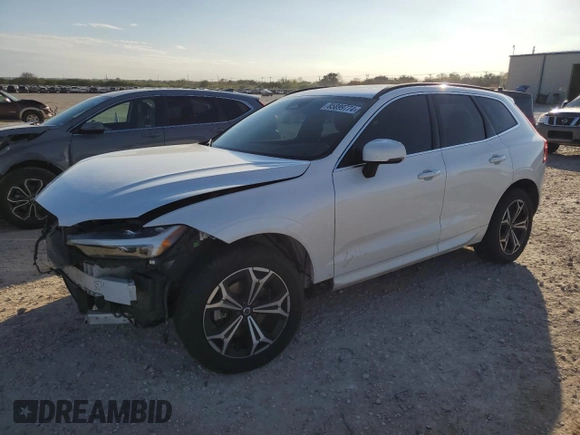 2022 Volvo XC60 Momentum z VIN YV4L12DK0N1944994, wystawiony jako Copart lot #85899774 z przebiegiem 95 461 mil mil oraz Szkoda całkowita • Salvage title. Historia ofert i sprzedaży dostępna na DreamBid. Obrazek 1.