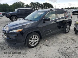 2018 Jeep Cherokee Latitude with VIN 1C4PJLCB3JD531178, listed as a Copart auction lot 60671515 with 139,917 mi miles and Salvage title. Bid and sale history available at DreamBid. Image 1.