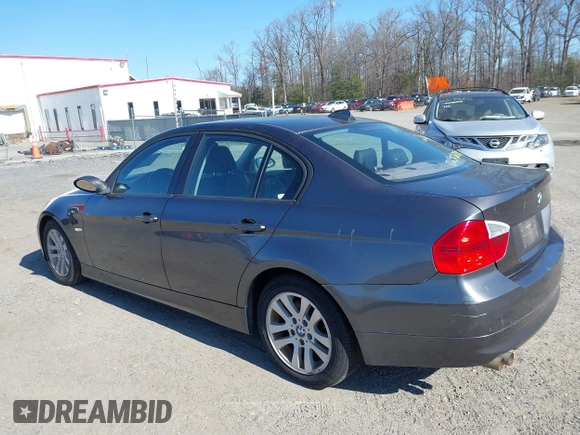 2007 BMW 3 Series 328i with VIN WBAVC53547FZ76093, listed as a IAAI auction lot 41852963 with 169,857 mi miles and . Bid and sale history available at carsss.com. Image 3.