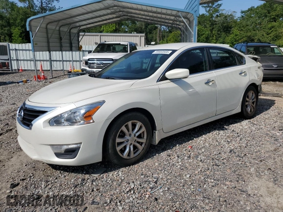2015 Nissan Altima 2.5 with VIN 1N4AL3APXFC163342, listed as a Copart auction lot 59683555 with 148,335 mi miles and Salvage title. Bid and sale history available at DreamBid. Image 1.
