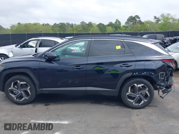 2022 Hyundai Tucson SEL Convenience with VIN KM8JFCA10NU049450, listed as a IAAI auction lot 41915300 with 23,584 mi miles and . Bid and sale history available at carsss.com. Image 14.