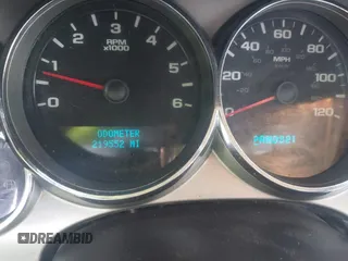 2007 Chevrolet Silverado 1500 LT w/1LT with VIN 2GCEC19J471570418, listed as a IAAI auction lot 41511134 with 219,552 mi miles. Bid and sale history available at carsss.com. Image 15.