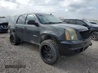 2012 GMC Yukon Denali with VIN 1GKS1EEF8CR283395, listed as a Copart auction lot 44313225 with 199,555 mi miles and Salvage Title. Bid and sale history available at carsss.com. Image 4.