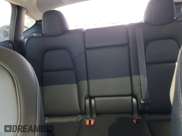 2024 Tesla Model Y с VIN 7SAYGDEDXRF008898, выставлен на аукционе Copart как лот 53741935 с пробегом 15 277 миль миль и Списание • Salvage title. История ставок и продаж доступна на DreamBid. Изображение 10.