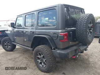 2018 Jeep Wrangler Unlimited Rubicon with VIN 1C4HJXFG8JW111195, listed as a IAAI auction lot 41916718 with 190,158 mi miles and . Bid and sale history available at DreamBid. Image 3.