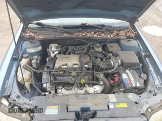 1999 Oldsmobile Cutlass GL z VIN 1G3NB52M6X6331346, wystawiony jako IAAI lot #41723559 z przebiegiem 151 546 mil mil oraz . Historia ofert i sprzedaży dostępna na DreamBid. Obrazek 10.