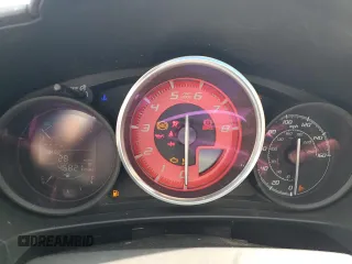 2018 FIAT 124 Spider Abarth z VIN JC1NFAEK6J0137964, wystawiony jako Copart lot #70926304 z przebiegiem 46 821 mil mil oraz Szkoda całkowita • Salvage title. Historia ofert i sprzedaży dostępna na DreamBid. Obrazek 9.