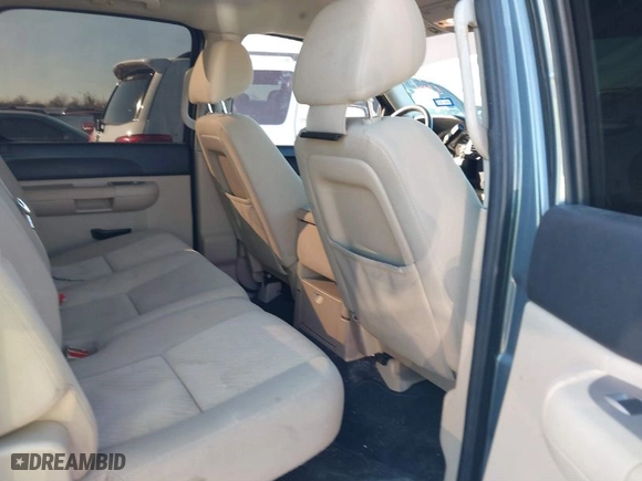 2011 GMC Sierra 1500 SLE with VIN 3GTP1VE02BG290967, listed as a IAAI auction lot 41255905 with 225,609 mi miles. Bid and sale history available at carsss.com. Image 8.