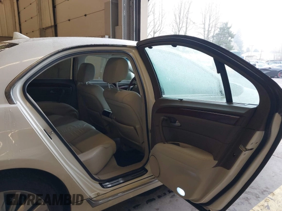 2011 Acura RL Technology with VIN JH4KB2F66BC000465, listed as a IAAI auction lot 41312767 with 129,418 mi miles and . Bid and sale history available at DreamBid. Image 8.