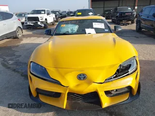 2022 Toyota Supra 2.0 with VIN WZ1DB2C01NW049250, listed as a IAAI auction lot 41731725 with Not provided miles and . Bid and sale history available at DreamBid. Image 6.