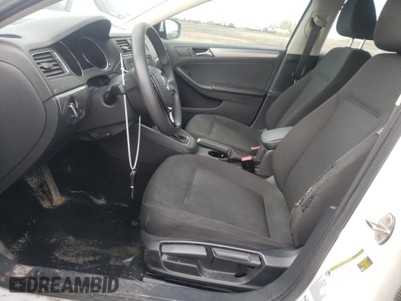 2015 Volkswagen Jetta SE z VIN 3VWD07AJ8FM276706, wystawiony jako Copart lot #55853025 z przebiegiem 187 126 mil mil oraz Szkoda całkowita • Salvage title. Historia ofert i sprzedaży dostępna na DreamBid. Obrazek 7.