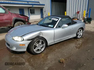 2005 Mazda MX-5 Miata LS z VIN JM1NB353X50410512, wystawiony jako Copart lot #59663705 z przebiegiem 111 767 mil mil oraz Szkoda całkowita • Salvage title. Historia ofert i sprzedaży dostępna na DreamBid. Obrazek 1.