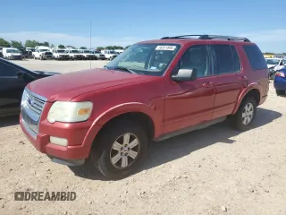 2010 Ford Explorer XLT z VIN 1FMEU6DE9AUA01530, wystawiony jako Copart lot #56911895 z przebiegiem 209 771 mil mil oraz Tytuł czysty. Historia ofert i sprzedaży dostępna na DreamBid. Obrazek 1.