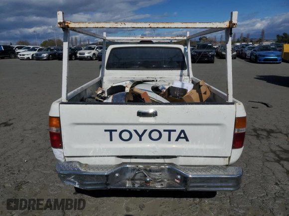 1994 Toyota Pickup z VIN JT4RN81A1R5193791, wystawiony jako Copart lot #48168055 z przebiegiem 22 108 mil mil oraz Szkoda całkowita • Salvage title. Historia ofert i sprzedaży dostępna na DreamBid. Obrazek 6.