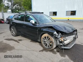 2018 Audi SQ5 Premium Plus with VIN WA1A4AFY8J2008942, listed as a Copart auction lot 68154264 with 99,918 mi miles and Salvage Title. Bid and sale history available at DreamBid. Image 4.