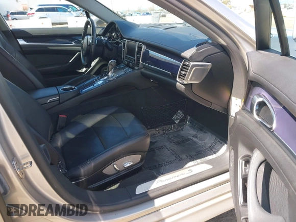 2010 Porsche Panamera S with VIN WP0AB2A78AL061019, listed as a IAAI auction lot 41773781 with 53,776 mi miles and . Bid and sale history available at DreamBid. Image 5.