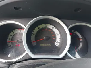 2014 Toyota Tacoma PreRunner with VIN 3TMJU4GN9EM157662, listed as a IAAI auction lot 41952359 with 109,002 mi miles and . Bid and sale history available at DreamBid. Image 7.