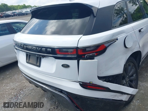 2018 Land Rover Range Rover Velar R-Dynamic SE z VIN SALYL2RN6JA758868, wystawiony jako IAAI lot #42378594 z przebiegiem 104 767 mil mil oraz . Historia ofert i sprzedaży dostępna na DreamBid. Obrazek 6.