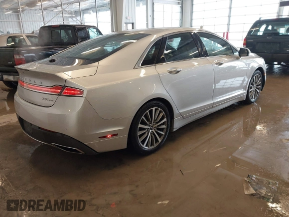 2017 Lincoln MKZ Select с VIN 3LN6L5D95HR624794, выставлен на аукционе IAAI как лот 41601895 с пробегом 81 972 миль миль и . История ставок и продаж доступна на DreamBid. Изображение 4.