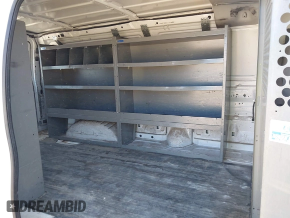 2005 Ford Econoline Cargo with VIN 1FTRE14W65HA61455, listed as a IAAI auction lot 42608448 with 116,244 mi miles and . Bid and sale history available at DreamBid. Image 8.